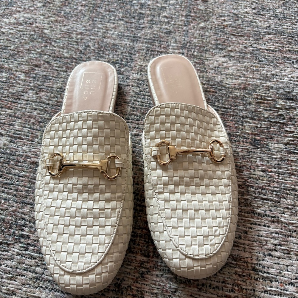 ShuShop Cream Woven Loafers with Gold Accent